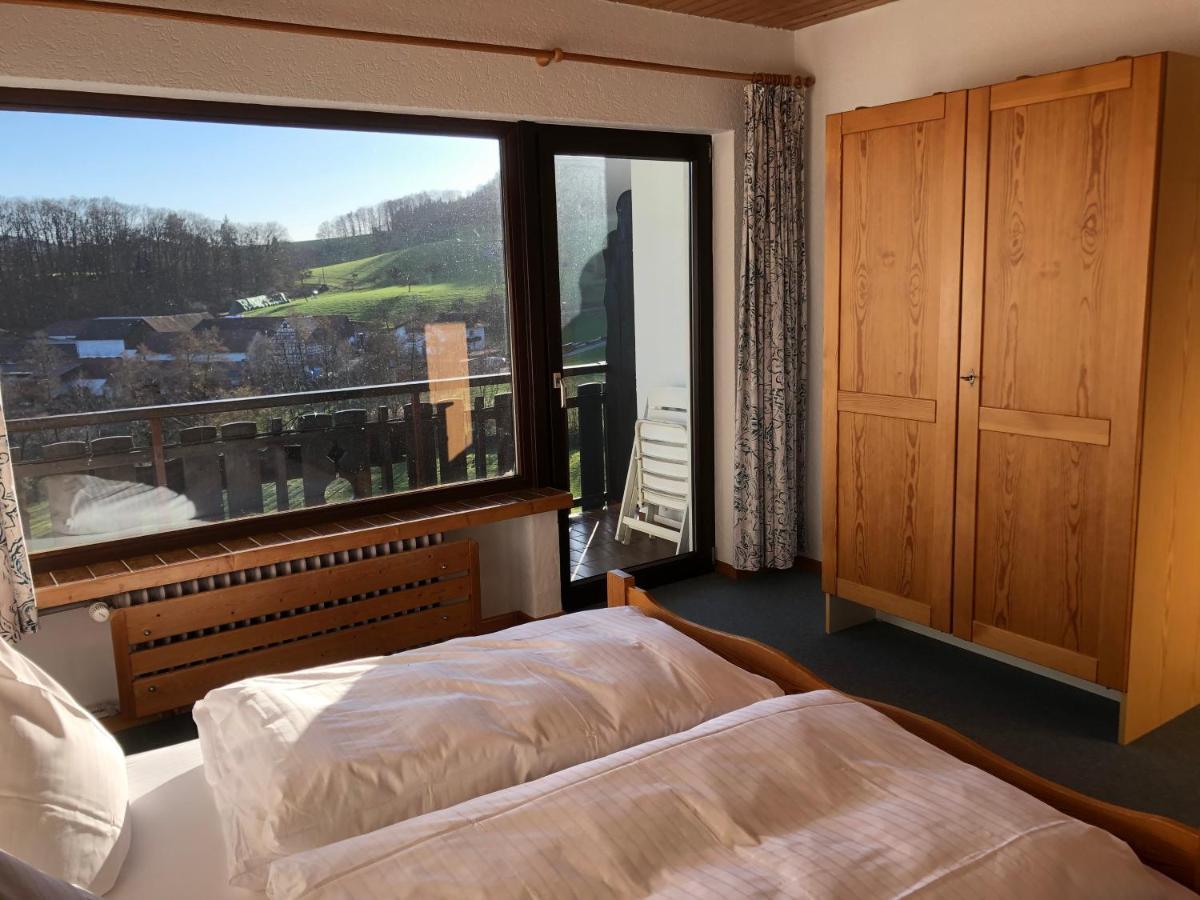 Landhotel Lortz Reichelsheim エクステリア 写真